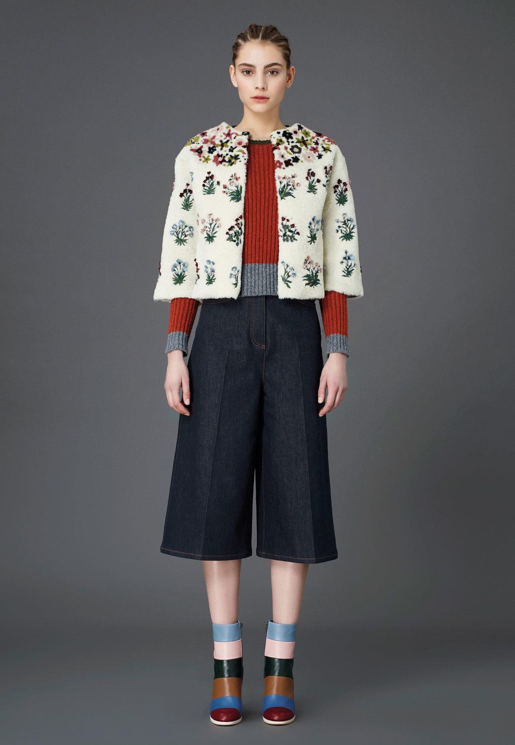 Valentino Official Website - Valentino Women Collection.